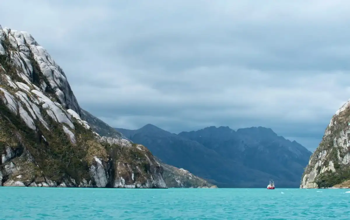 Patagonia Especial con Cruce por Estrecho de Magallanes