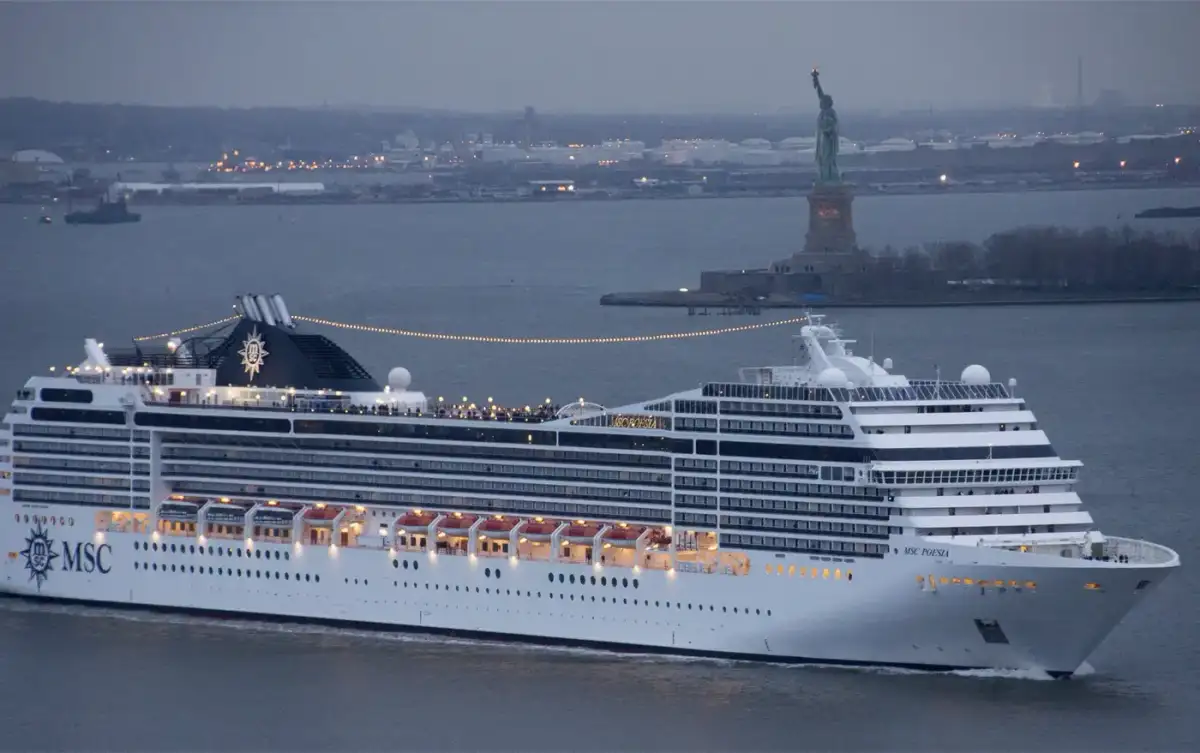 Sudamérica en Crucero - Msc Poesía